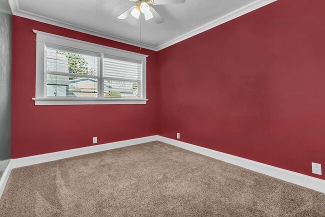 Building Photo - 1501 Revere Ave