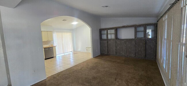 Building Photo - 525 Altoona St NW