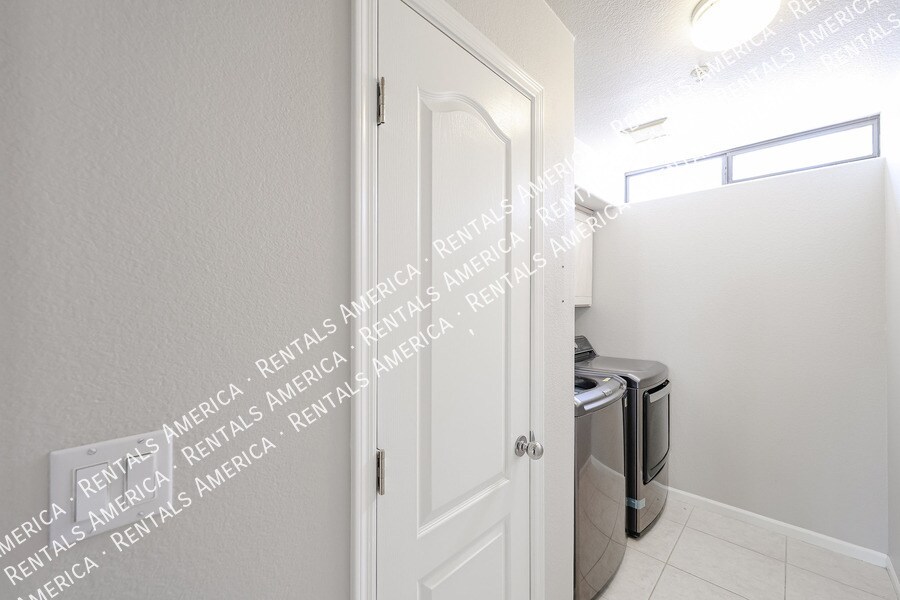 Building Photo - 7400 E Gainey Club Dr