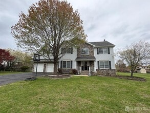 Building Photo - 1 Harmony Ln