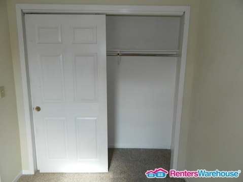 Building Photo - 2 bedroom duplex for Rent