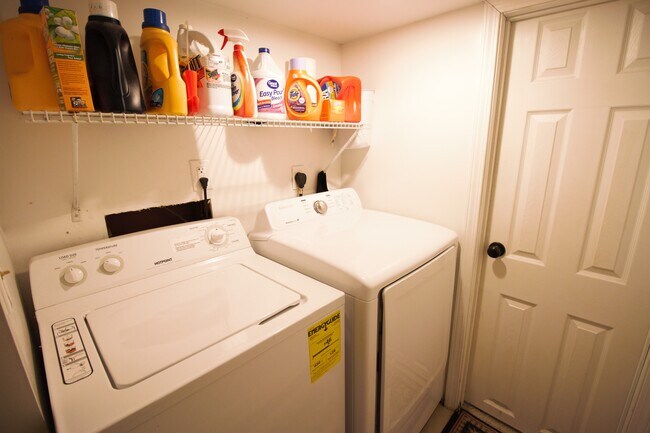 Building Photo - 11212 College Ave