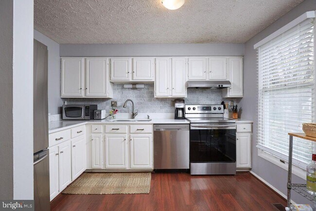 Building Photo - 7705 Fawn Ct