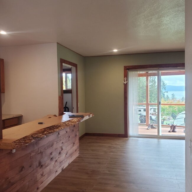 Building Photo - Awesome cabin for sale by owner or rent