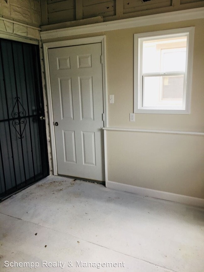 Building Photo - 3 br, 2.5 bath House - 835 Denmark St