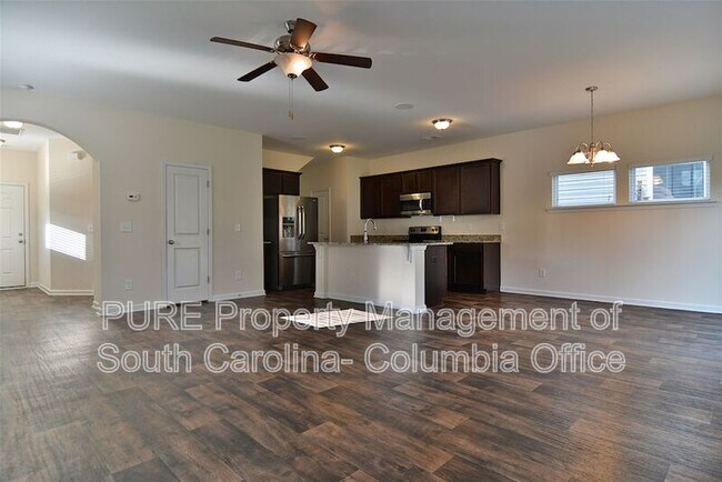Building Photo - 207 Eagle Park Dr