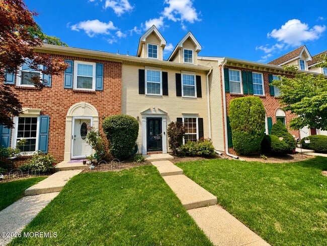 Building Photo - 207 Lindsey Ct