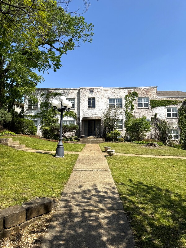 Building Photo - 529 Whitham Ave