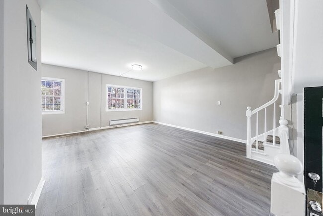 Building Photo - 1604 Preston Rd