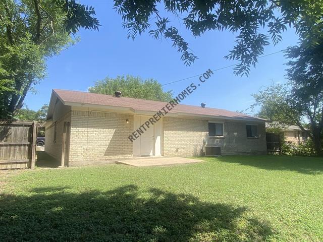Building Photo - 1458 Firebird Dr
