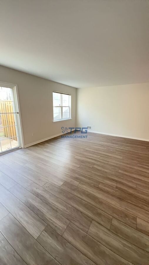 Building Photo - 109 Sandpiper Ln