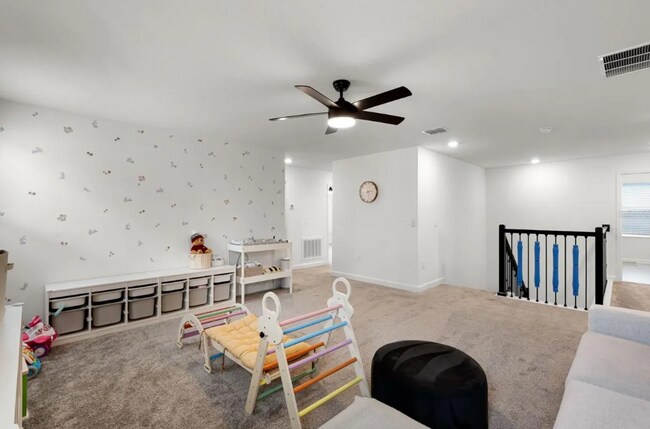 Building Photo - 11791 Language Wy