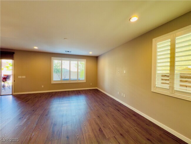 Building Photo - 2711 Evolutionary Ln