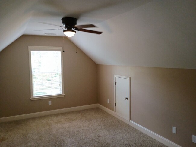 Building Photo - Fabulous Brick Three Bedroom Home in Blythewood SC!