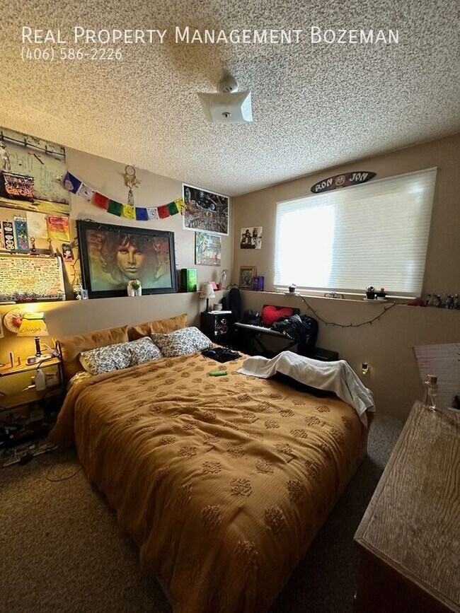 Building Photo - 1513 W Koch St