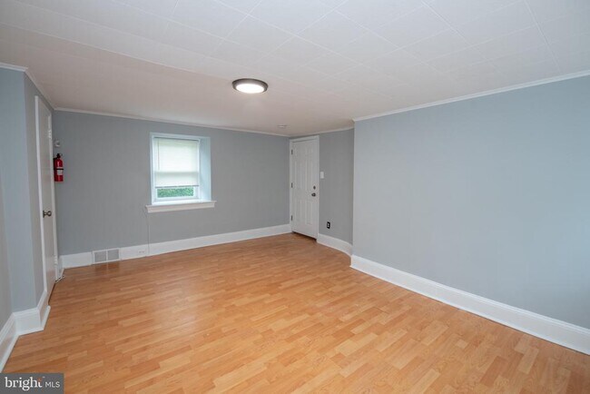 Building Photo - 225 Old Soldiers Rd