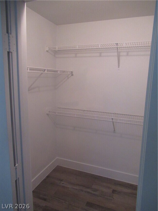 Building Photo - 555 E Silverado Ranch Blvd