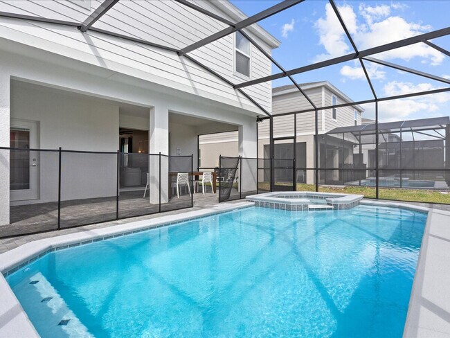 Building Photo - 2221 Lelani Cir