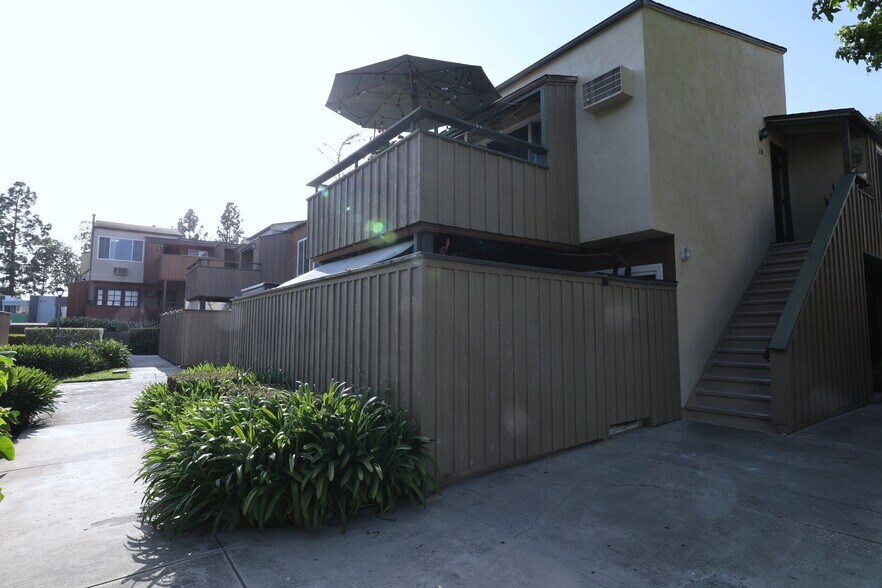 Building Photo - 1001 W Stevens Ave