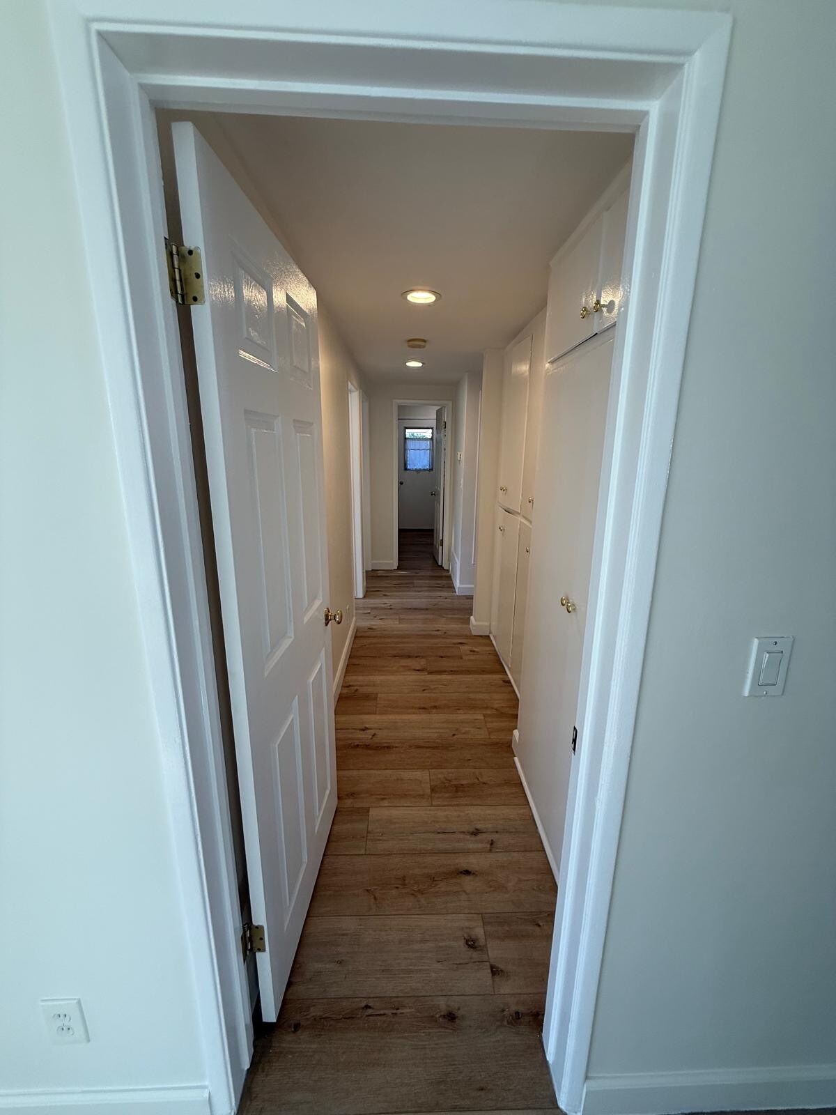 Building Photo - 2121 Mignon Way