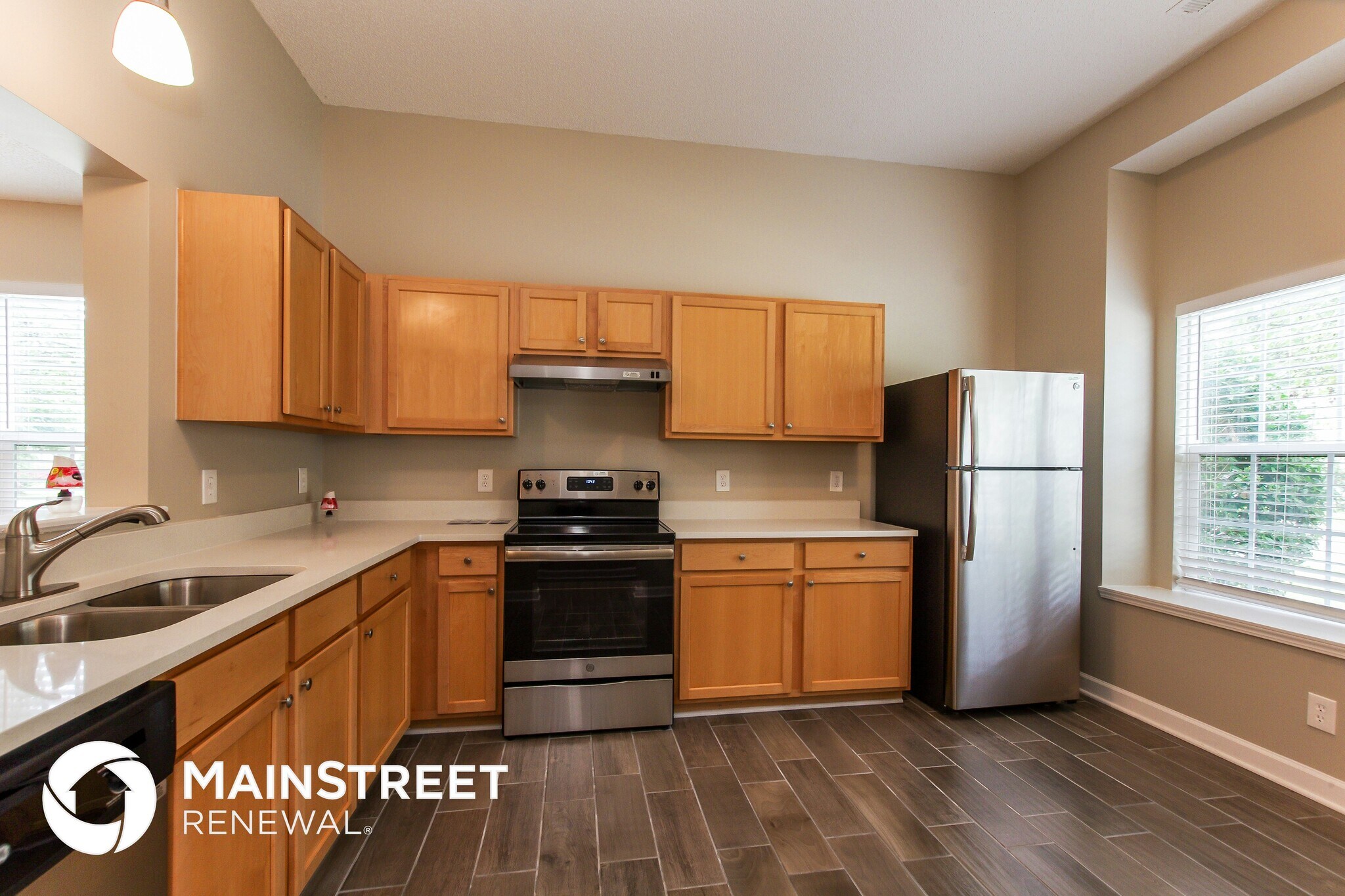 Building Photo - 4700 Capstone Dr