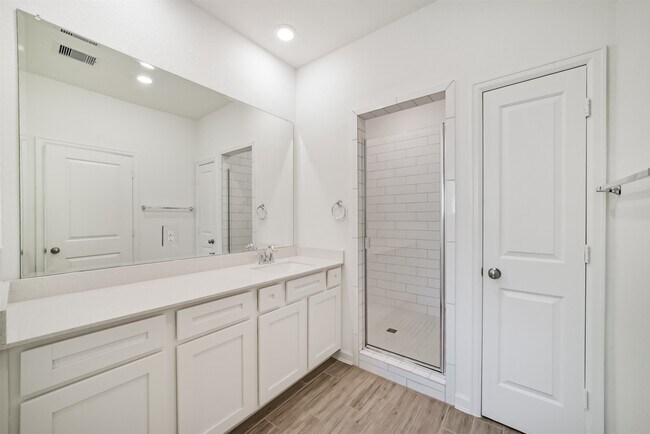 Building Photo - 547 Bristol Tide Ct