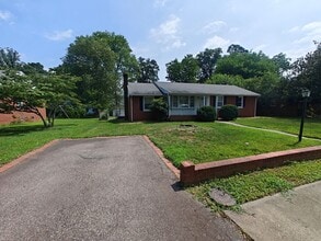 Building Photo - 9510 Overhill Rd