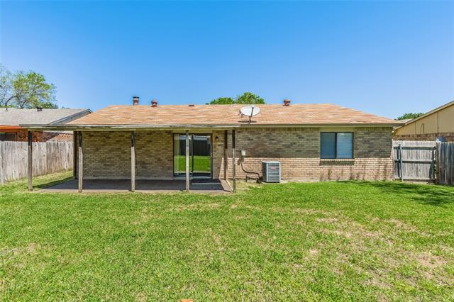 Building Photo - 6932 Sandstone Ct