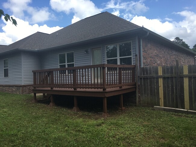 Building Photo - 2110 Richland Park Dr