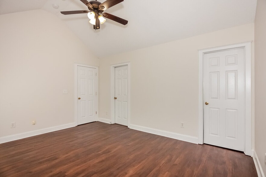 Building Photo - 13438 Glencreek Ln