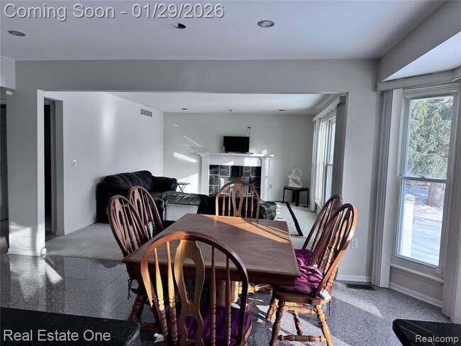 Building Photo - 37375 Chelsea Ln