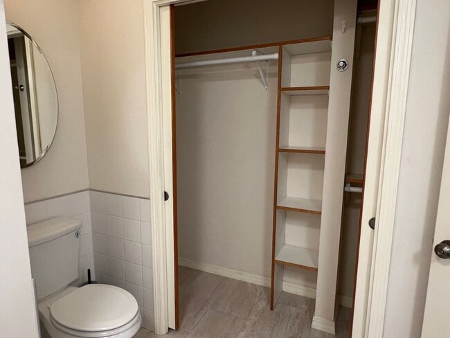 Building Photo - All Brick 3 Bedroom, 2 Bathroom near Twin Oaks