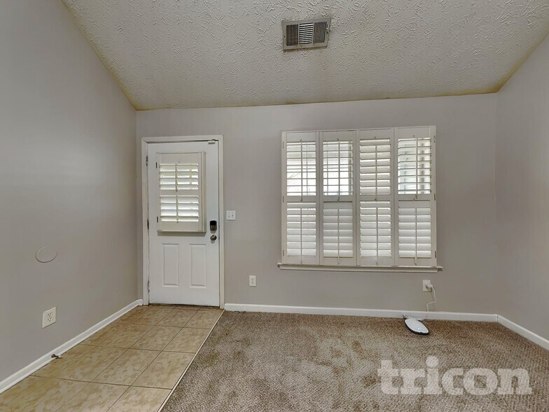 Building Photo - 233 Misty Ridge Trail