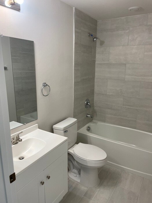 Building Photo - SE Cape Coral Rental Unit