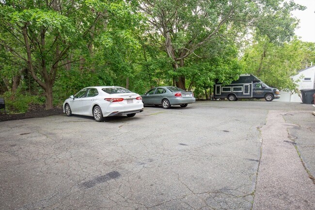 Building Photo - 51 Stoughton St