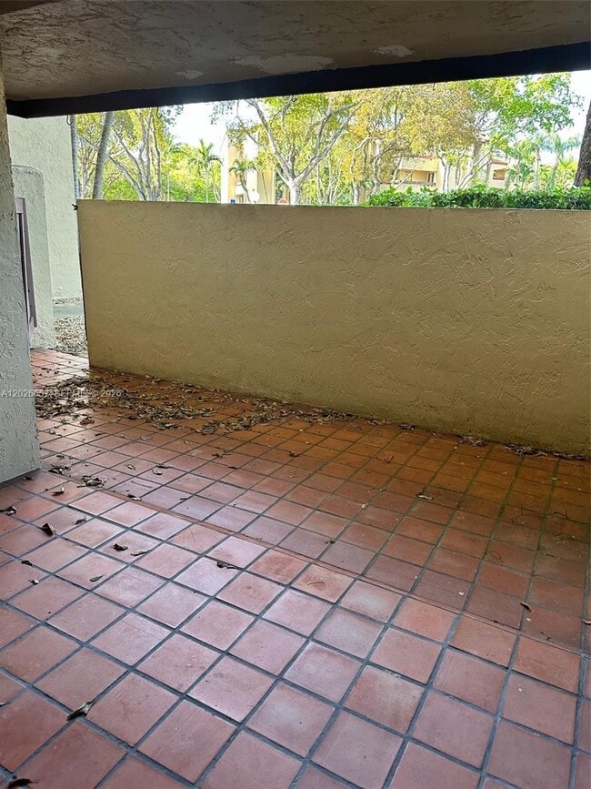 Building Photo - 9255 SW 125th Ave