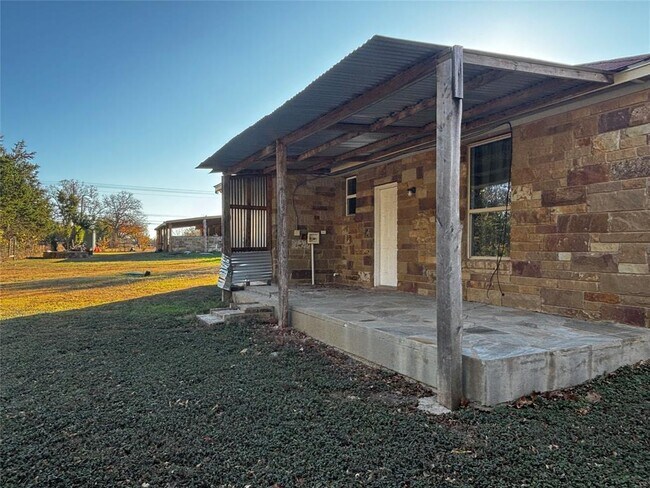 Building Photo - 102 Austin Elaine Dr