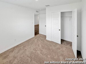 Building Photo - 863 Bluegrass Pt