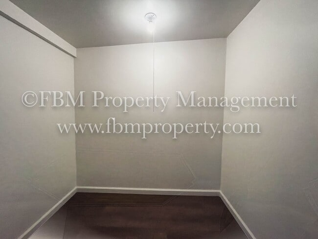 Building Photo - 207 Kirksey St