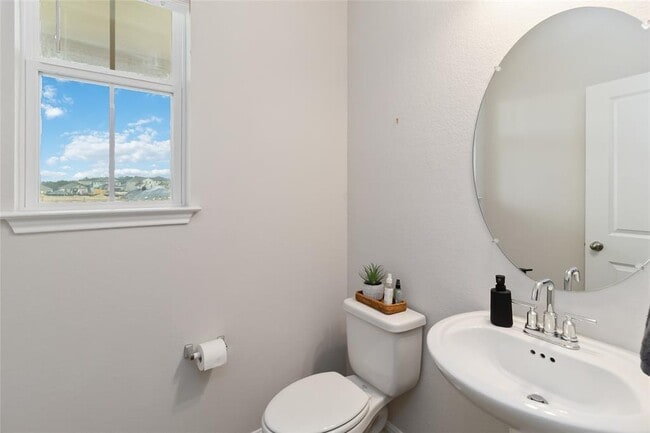 Building Photo - 136 Lost Mine Peak Ln