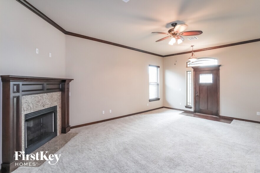 Building Photo - 2012 Wheatfield Ave