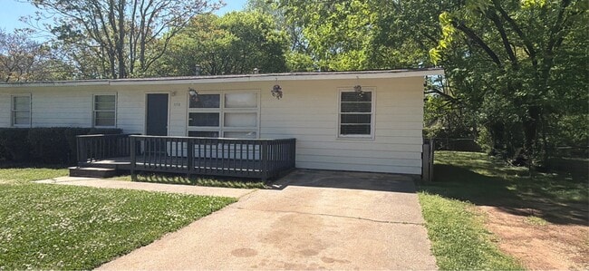 Building Photo - 3058 Boswell Dr NW