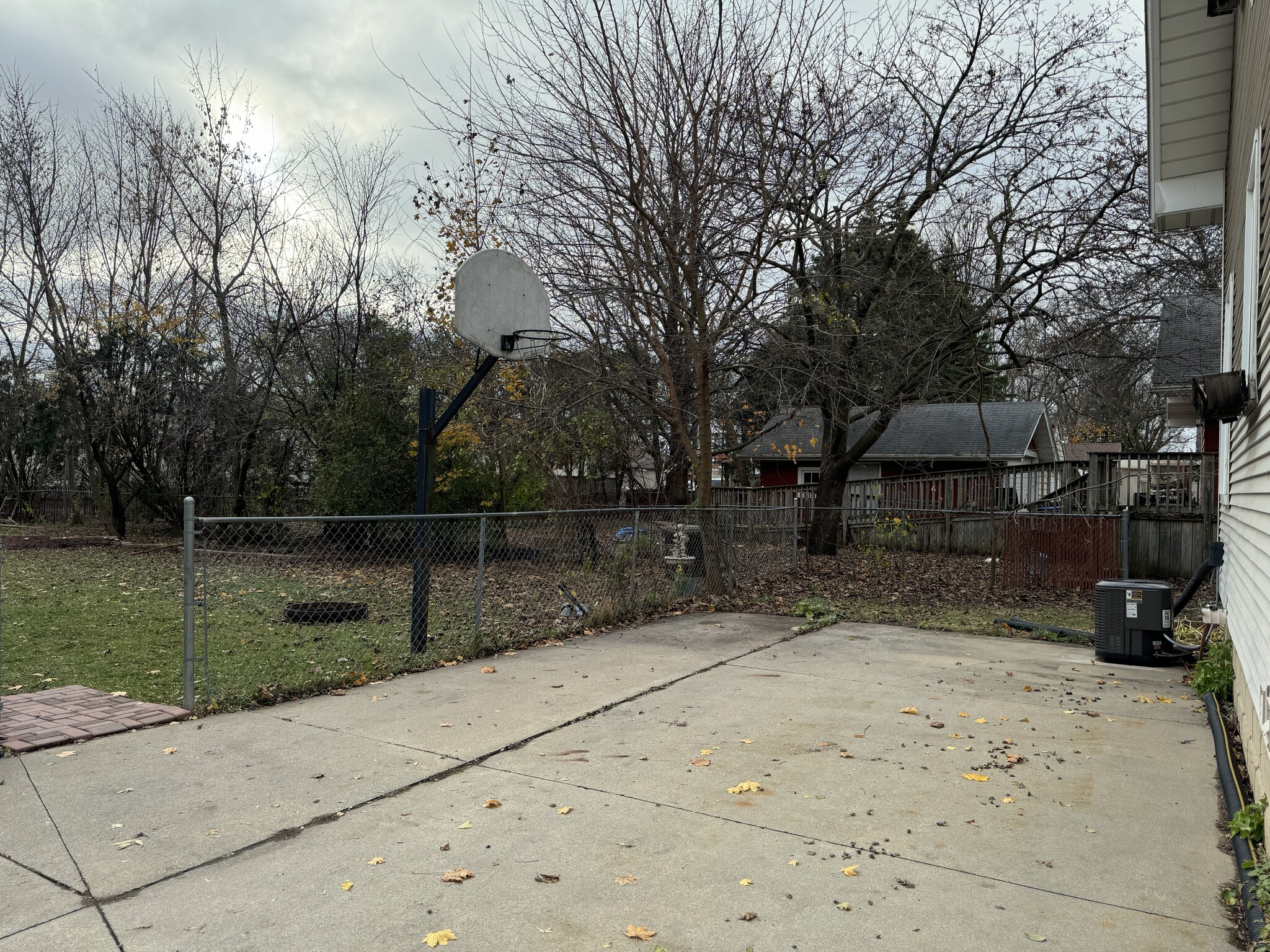 parking space off the back of the house - 1409 W Washington St