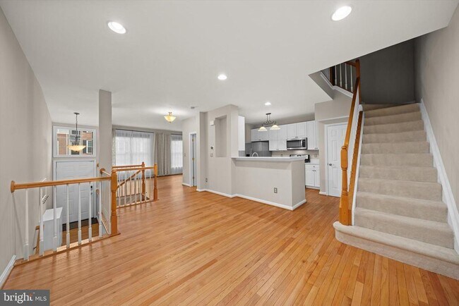 Building Photo - 46188 Cecil Terrace