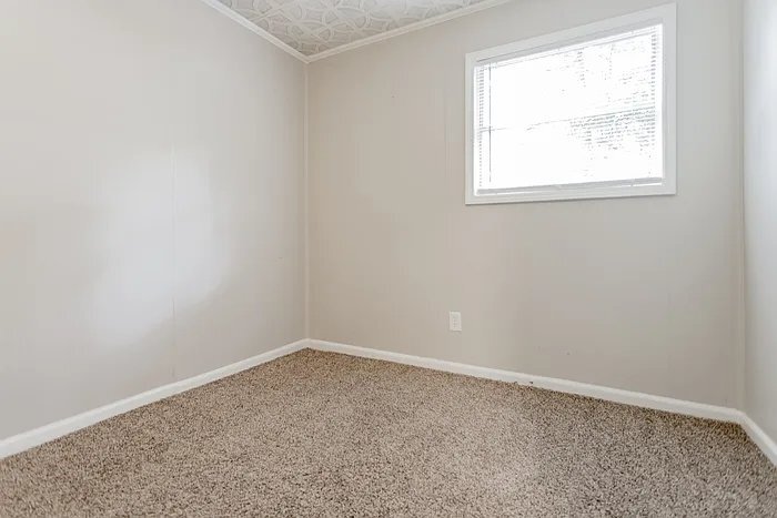 Building Photo - 806 Wright Dr