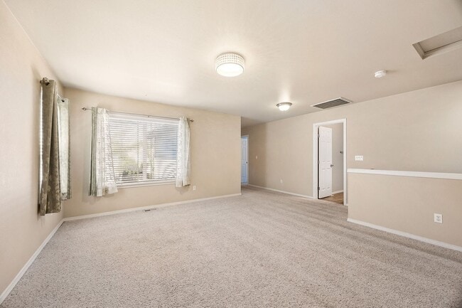 Building Photo - 3 Bedroom 2.5 bath Foxglove Meadows Home $3495.00