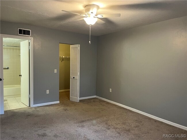 Building Photo - 340 E Glassboro Ct