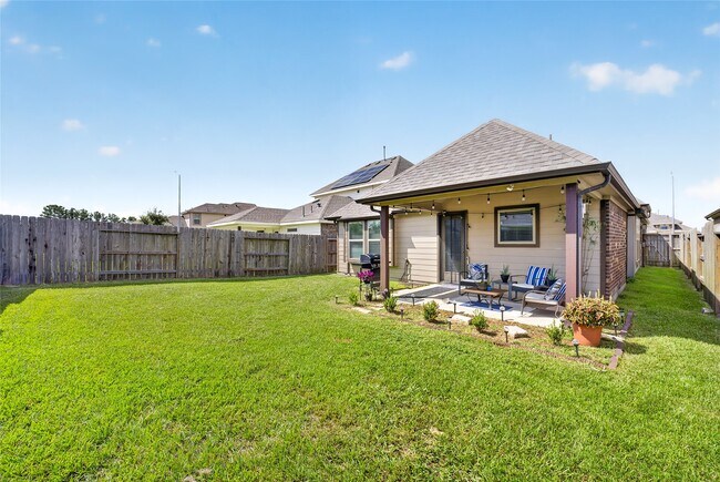 Building Photo - 12823 Silverbank Run Dr