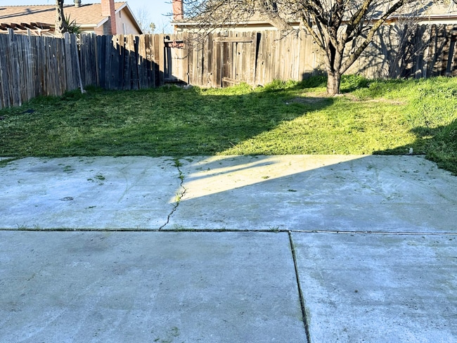 Building Photo - 1671 Anoka Ave