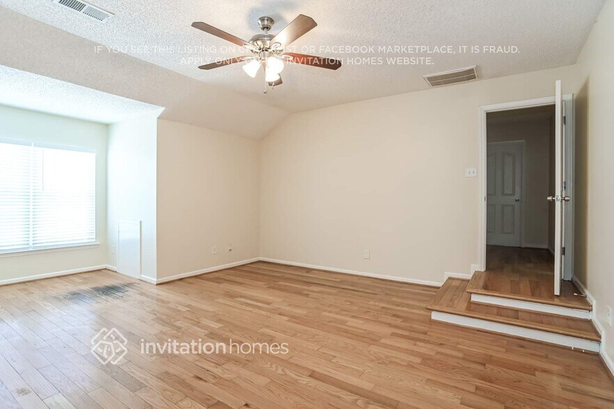 Building Photo - 15027 Jerpoint Abby Dr